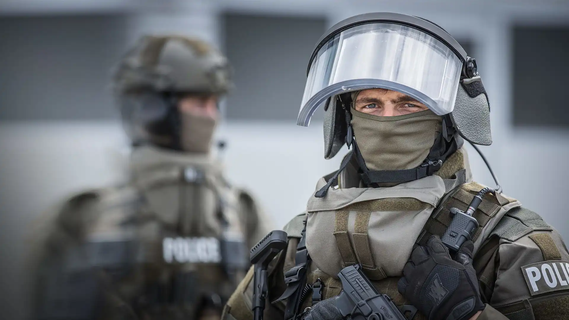 02 01 PUBLIC SAFETY 02 Bomb Squads 1290X1080px FC