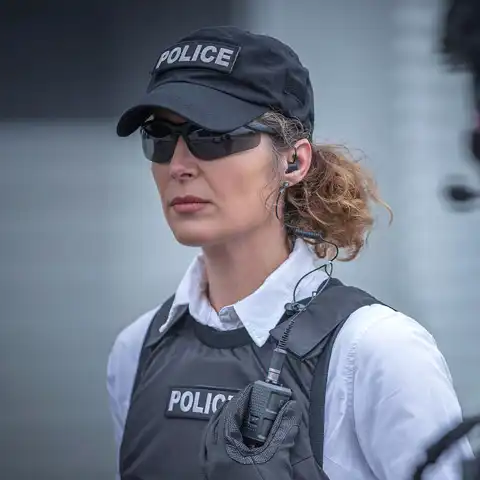 02 01 PUBLIC SAFETY 01 Negotiators 480X480 FC